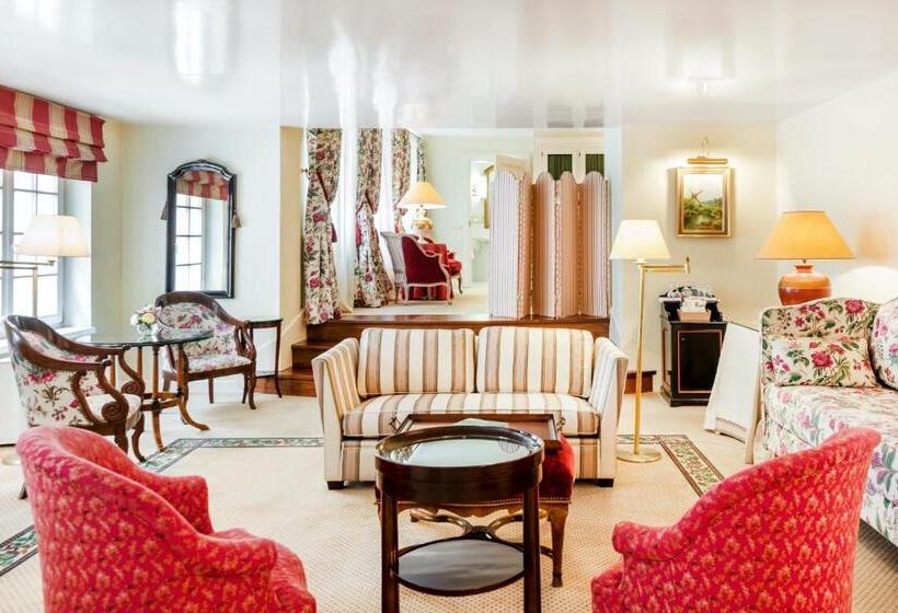 هتل Relais & Chateaux Stikliai