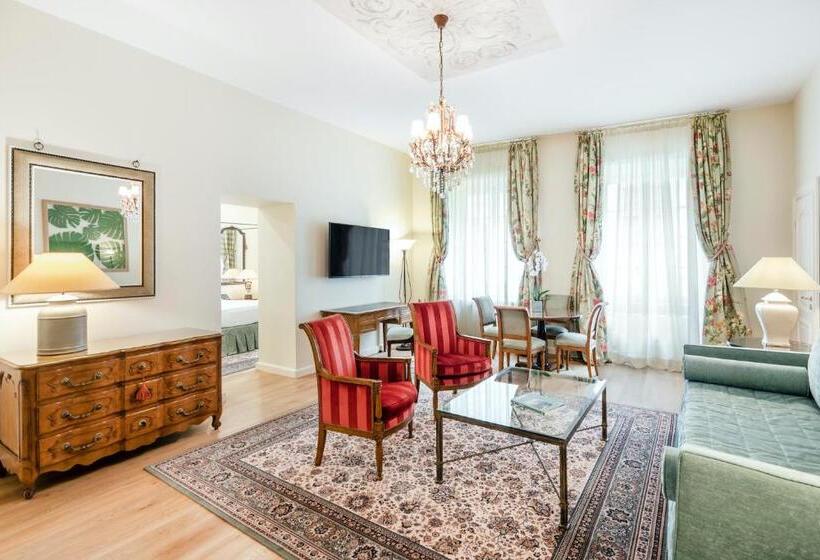 هتل Relais & Chateaux Stikliai