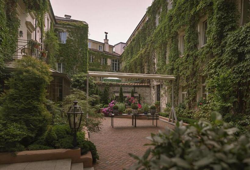 هتل Relais & Chateaux Stikliai
