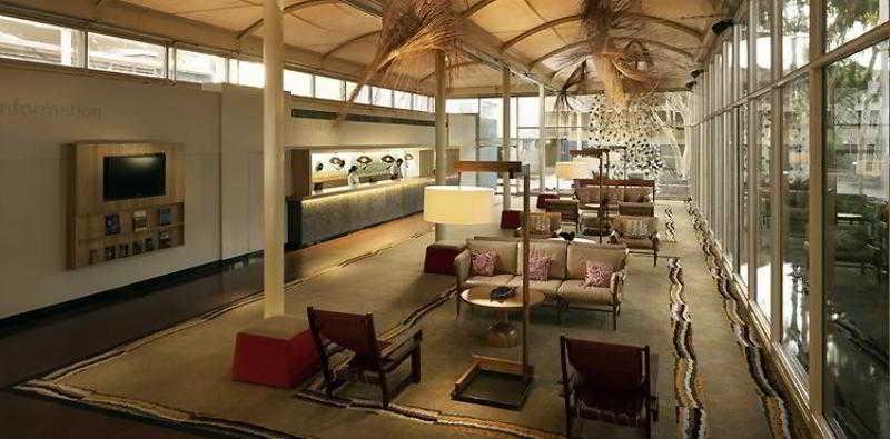 هتل Sails In The Desert