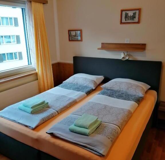 هتل Stille