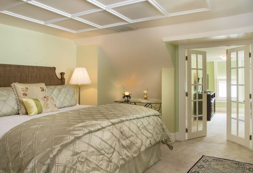 هتل White Doe Inn Bed & Breakfast