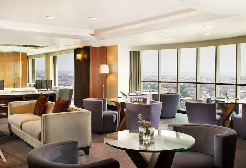 Sheraton Surabaya Hotel & Towers