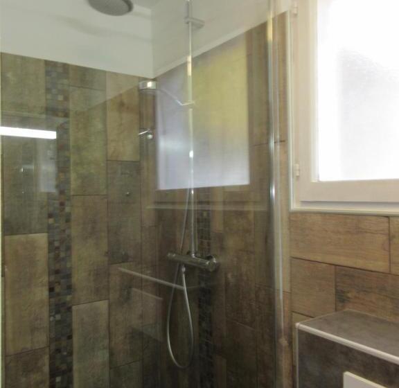 Villa Tricoli B&b Avec Piscine