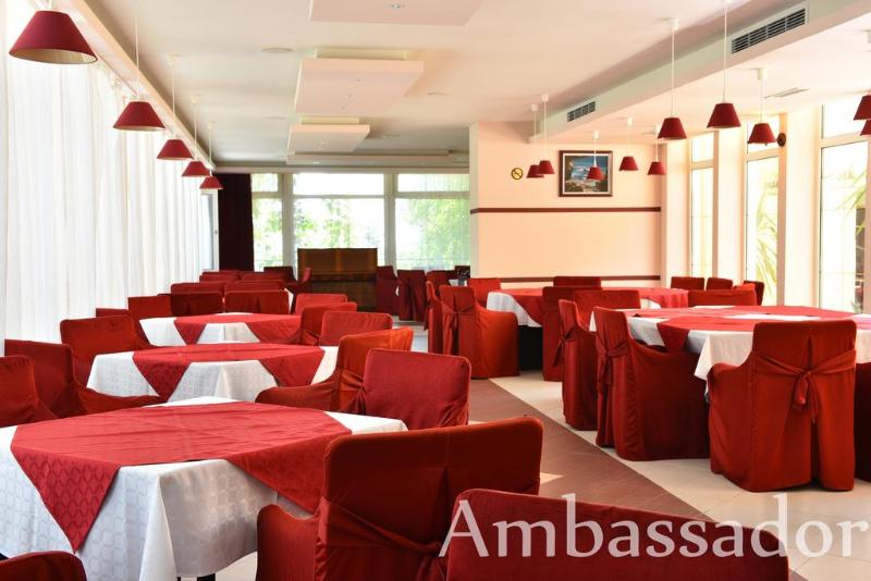 هتل Ambassador   Free Parking