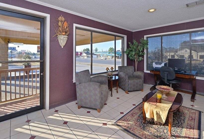 هتل Xecutive Inn And Suites