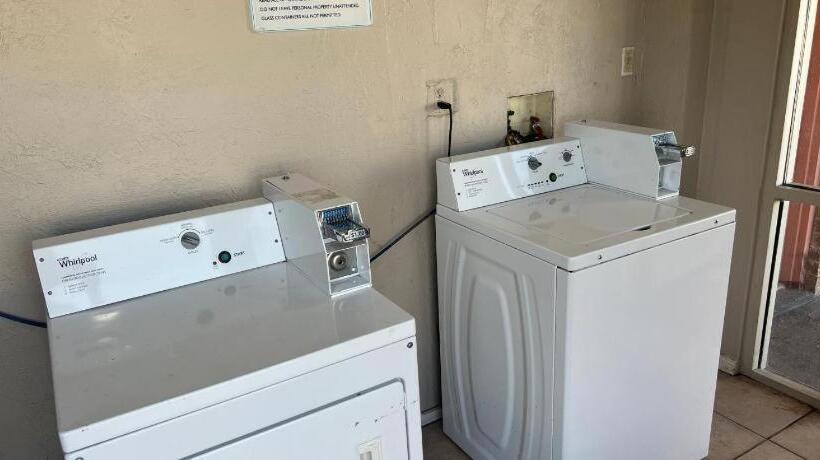 هتل Baymont By Wyndham Odessa University Area