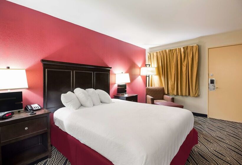 فندق Best Western Braddock Inn