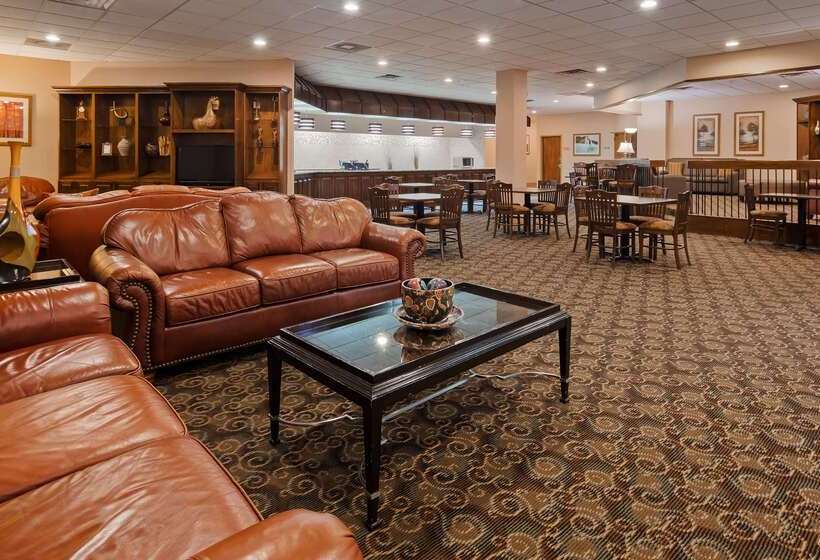 فندق Best Western Crossroads Of The Bluffs