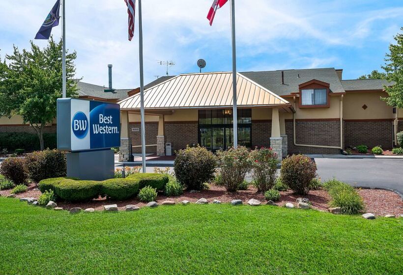 בית מלון כפרי Best Western Detroit Livonia