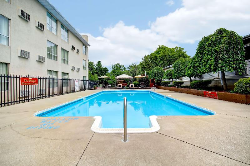 酒店 Best Western Little River Inn