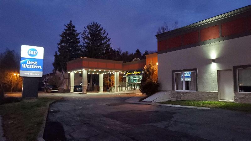 酒店 Best Western Little River Inn