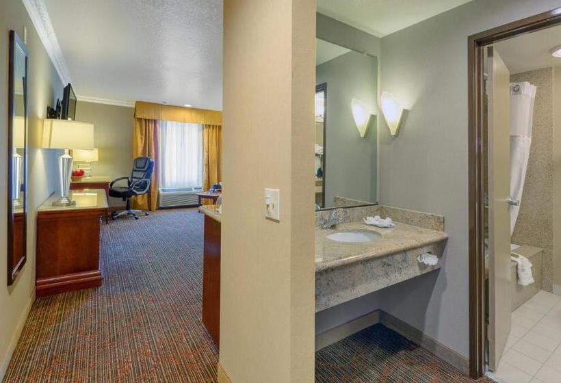 هتل Best Western Plus Newport Mesa Inn