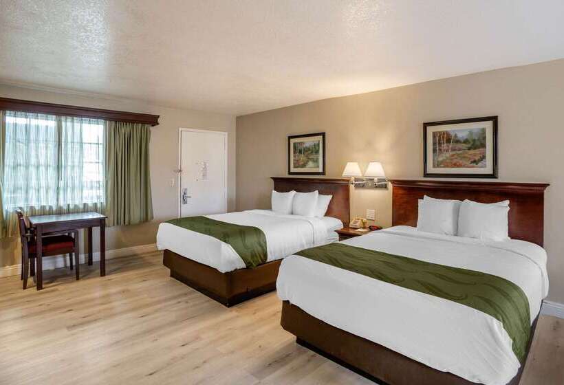 호텔 Clarion Pointe El Cajon San Diego East