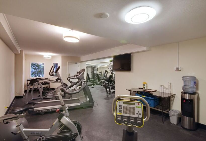 Coast Kamloops Hotel & Conference Centre