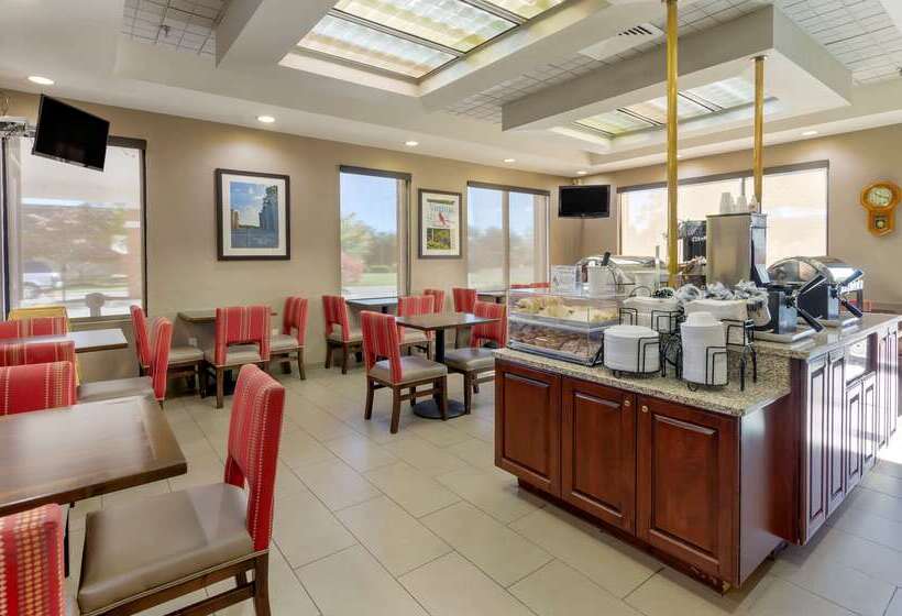 בית מלון כפרי Comfort Inn Blacksburg University Area