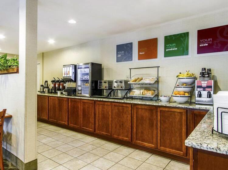 هتل Comfort Inn Brunswick