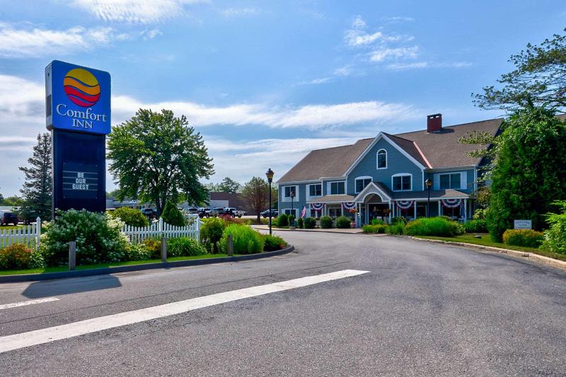 هتل Comfort Inn Brunswick