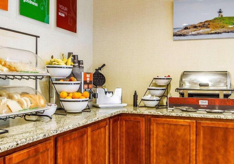 هتل Comfort Inn Brunswick