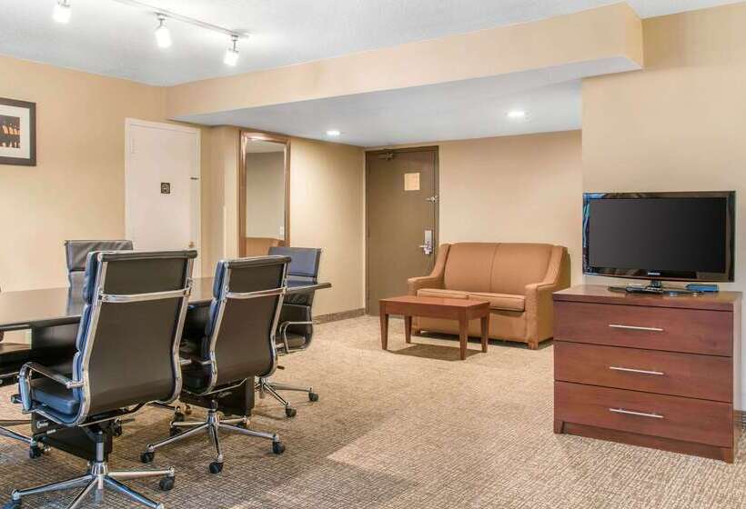هتل Comfort Inn Msp Airport  Mall Of America
