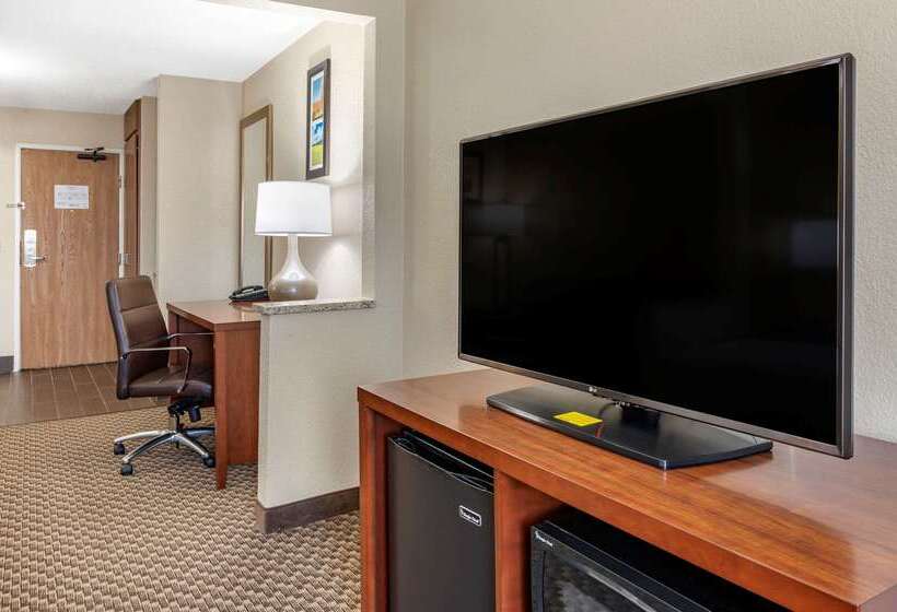בית מלון כפרי Comfort Inn Near Kokomo Speedway