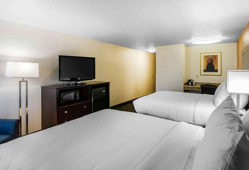 هتل Comfort Inn & Suites Ashland