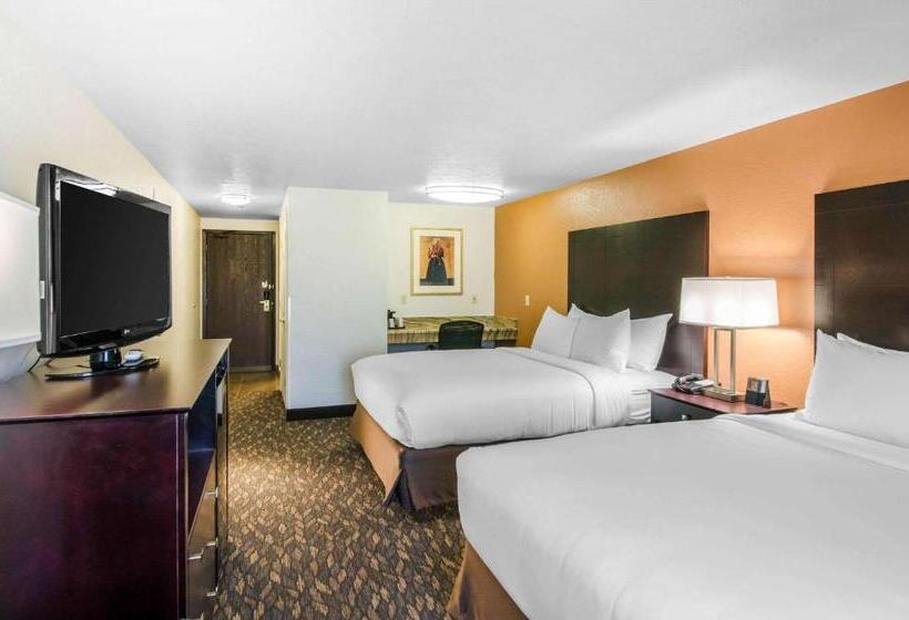 هتل Comfort Inn & Suites Ashland