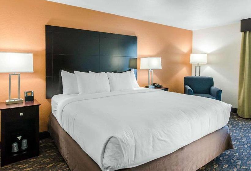 هتل Comfort Inn & Suites Ashland