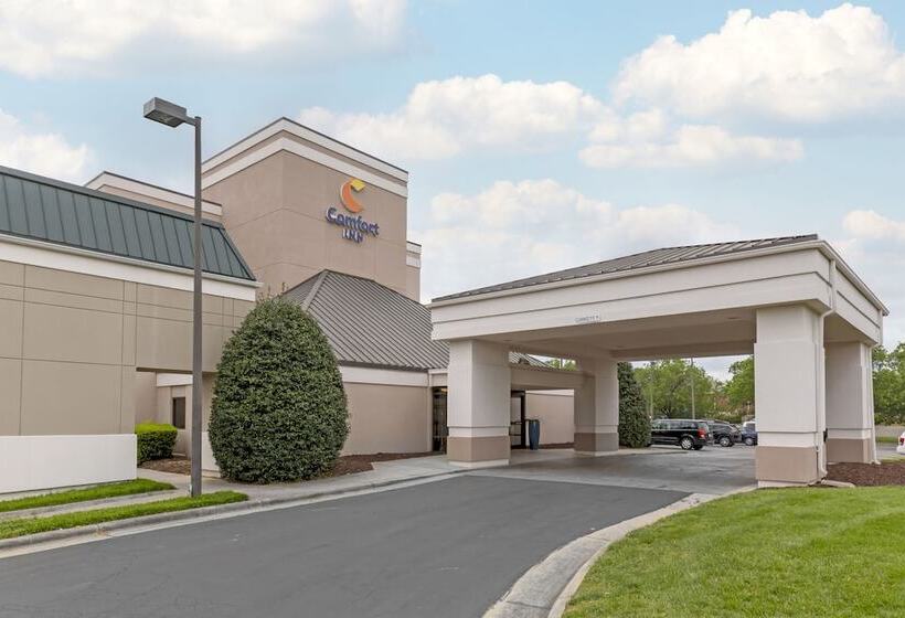 ホテル Comfort Inn University Durham  Chapel Hill