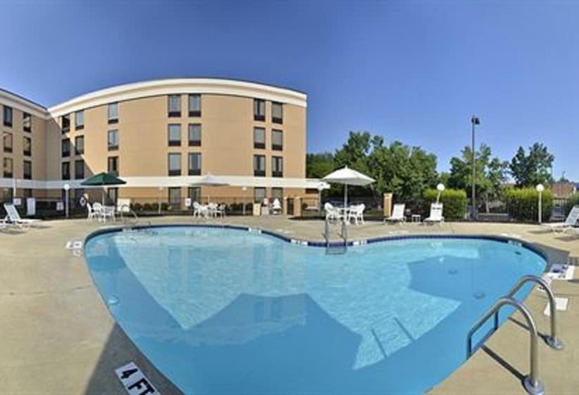 ホテル Comfort Inn University Durham  Chapel Hill