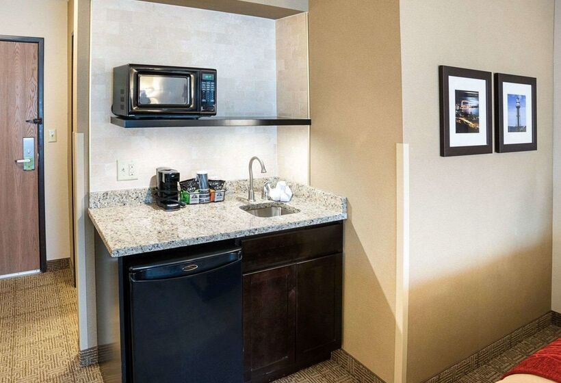 هتل Comfort Inn West