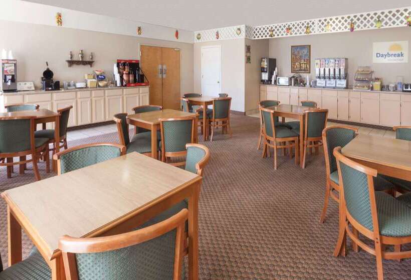 هتل Days Inn By Wyndham Hillsboro Tx