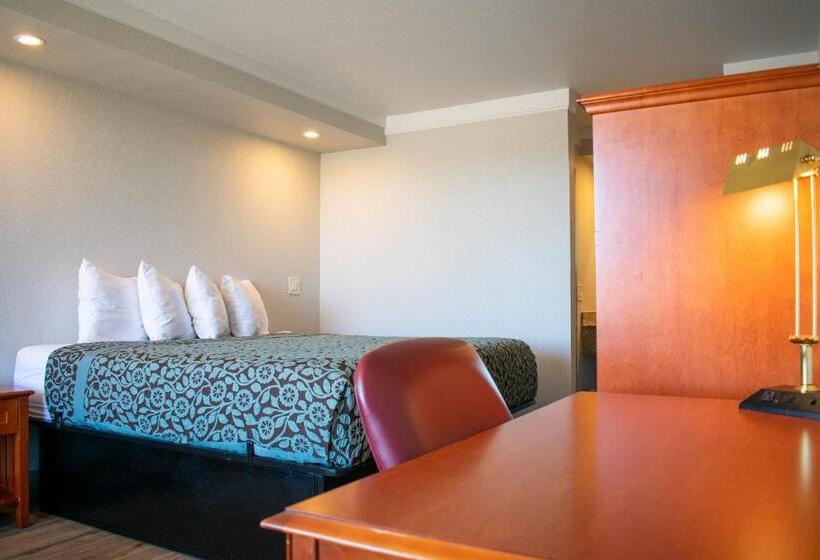 هتل Days Inn By Wyndham Hillsboro Tx
