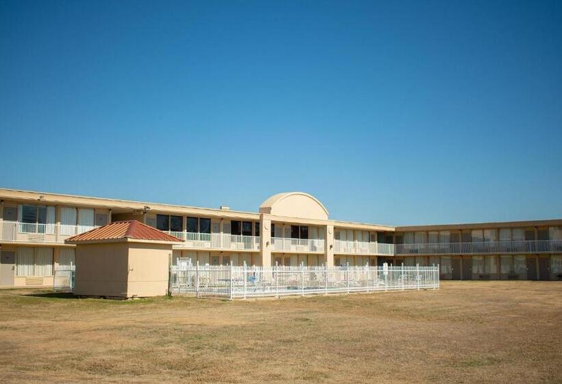 هتل Days Inn By Wyndham Hillsboro Tx
