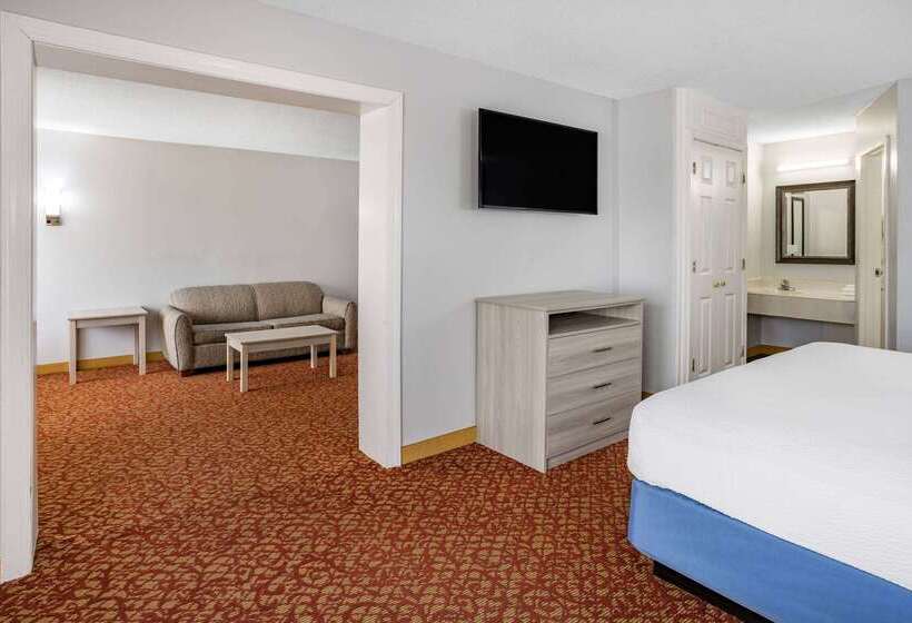 Hotel Days Inn & Suites By Wyndham Williamsburg Colonial