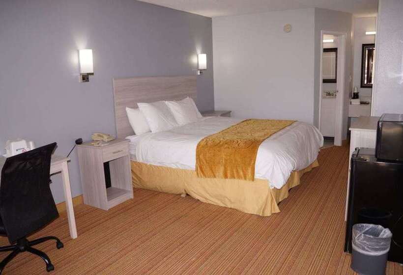 هتل Days Inn & Suites By Wyndham Colonial
