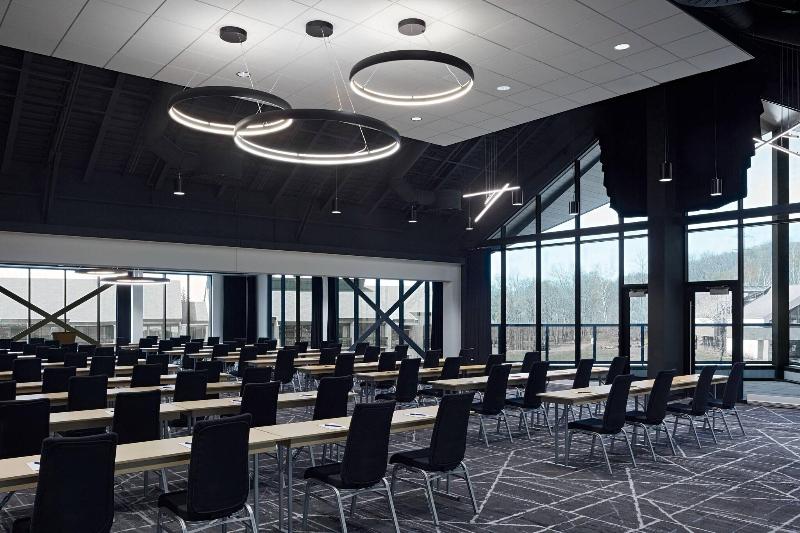 Delta Hotels By Marriott Mont Sainte Anne, Resort & Convention Center