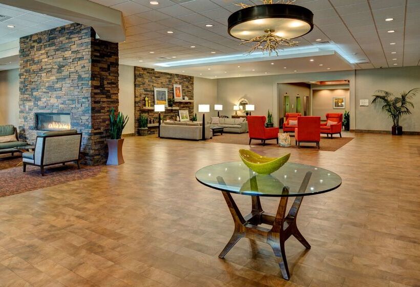Doubletree By Hilton Hotel Flagstaff