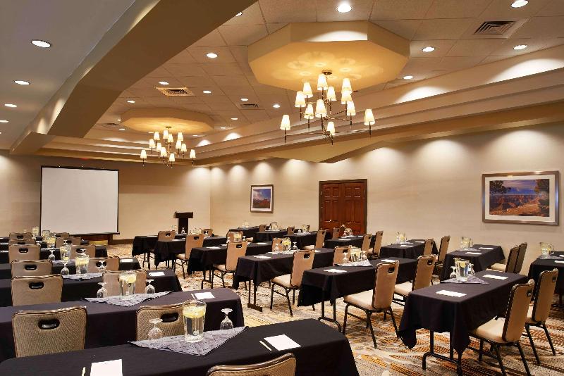 Doubletree By Hilton Hotel Flagstaff