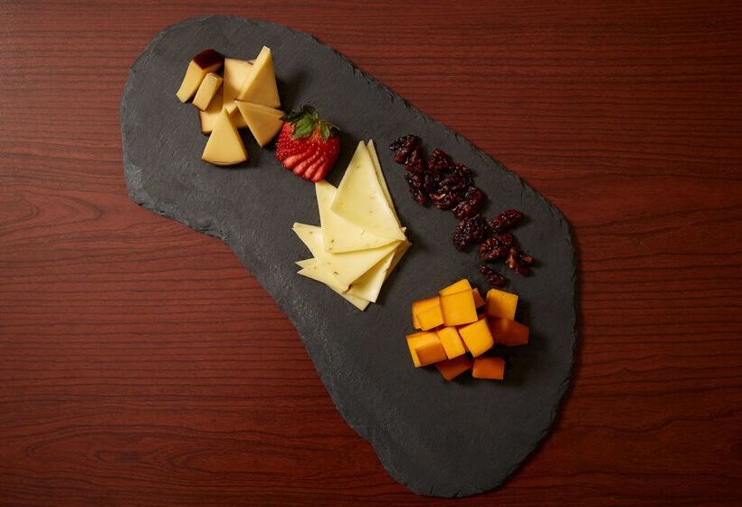 Doubletree Suites By Hilton Hotel Cincinnati   Blue Ash