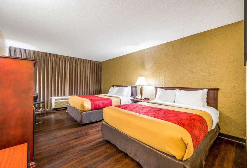 Отель Econo Lodge Corinth