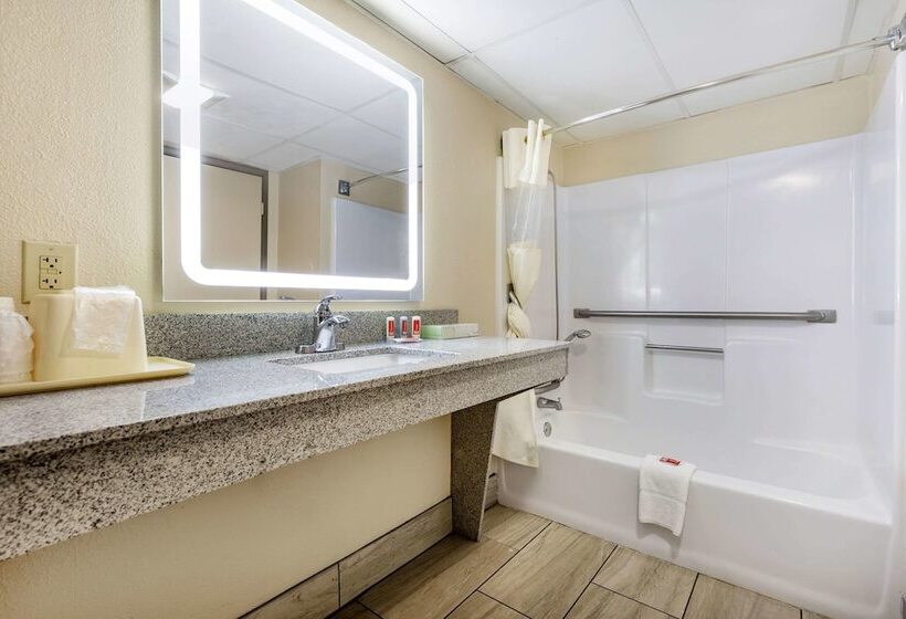 هتل Econo Lodge Augusta, Downtown