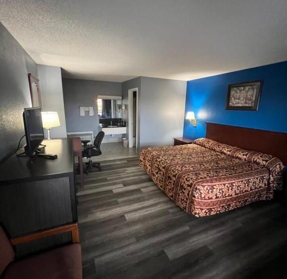 هتل Executive Inn And Suites   Jackson