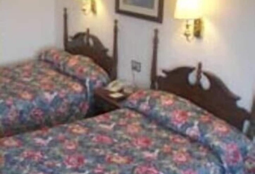Отель Fort Knox Inn