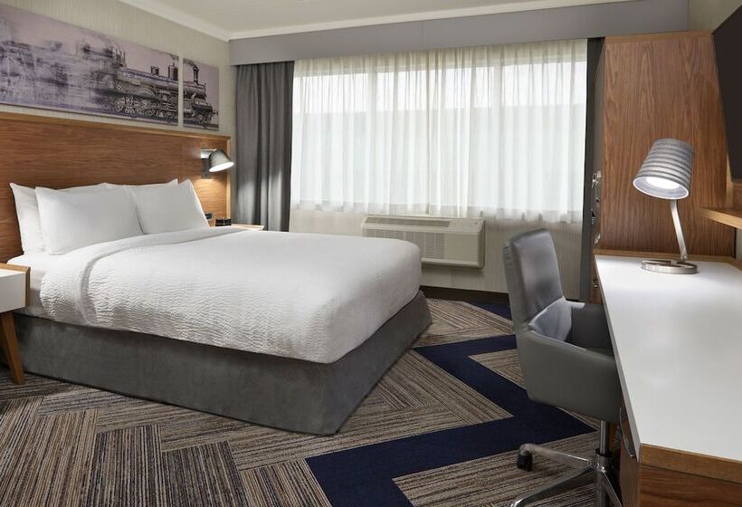 ホテル Four Points By Sheraton Windsor Downtown
