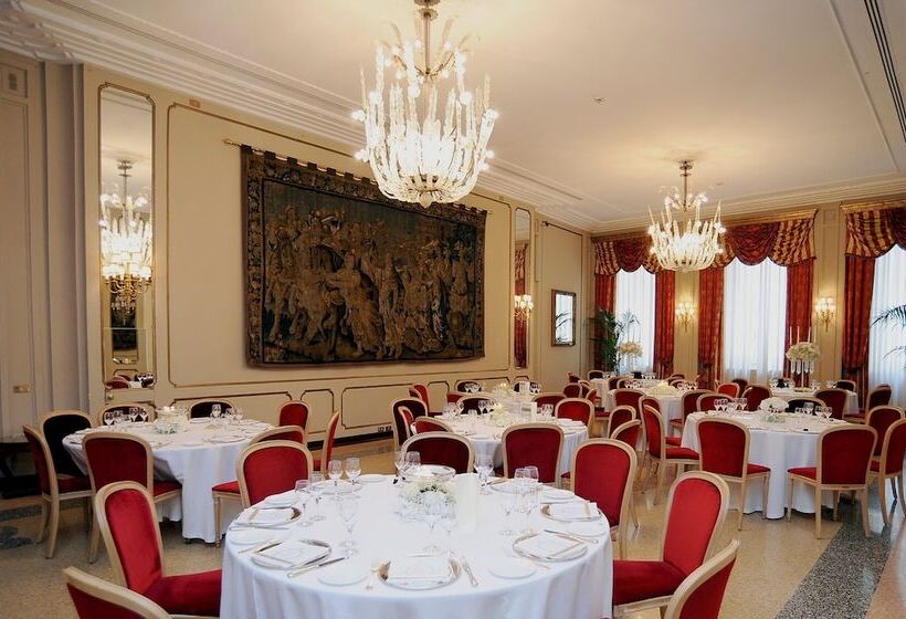 Fotos del hotel Grand  Et De Milan  The Leading S Of The World:  13