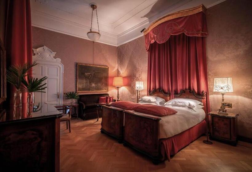Fotos del hotel Grand  Et De Milan  The Leading S Of The World:  5