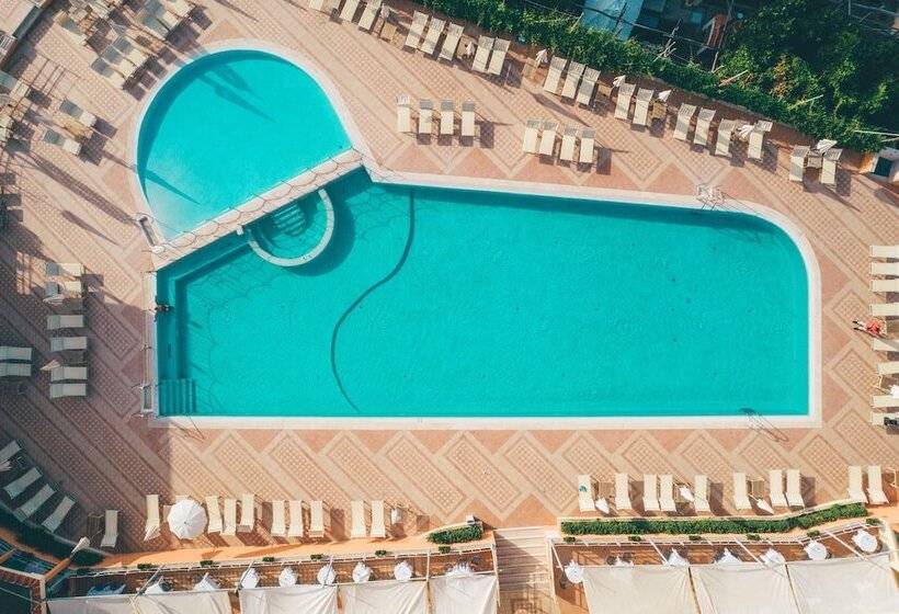 Grand Hotel Vesuvio
