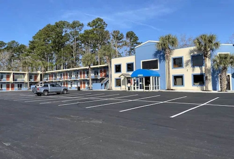 ホテル Havelock Inn & Suites