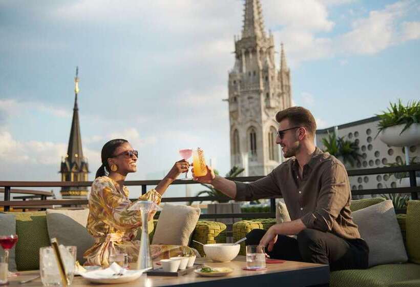 هتل Hilton Budapest